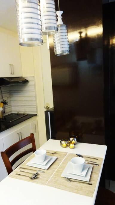 Italian Inspired Tropical-Themed Studio Condo Davao City Kültér fotó